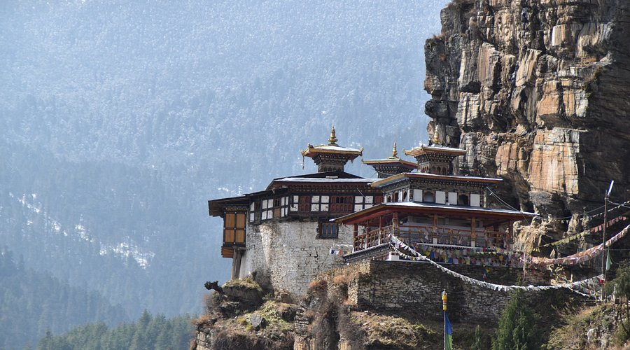 Day 04 : PARO SIGHTSEEING