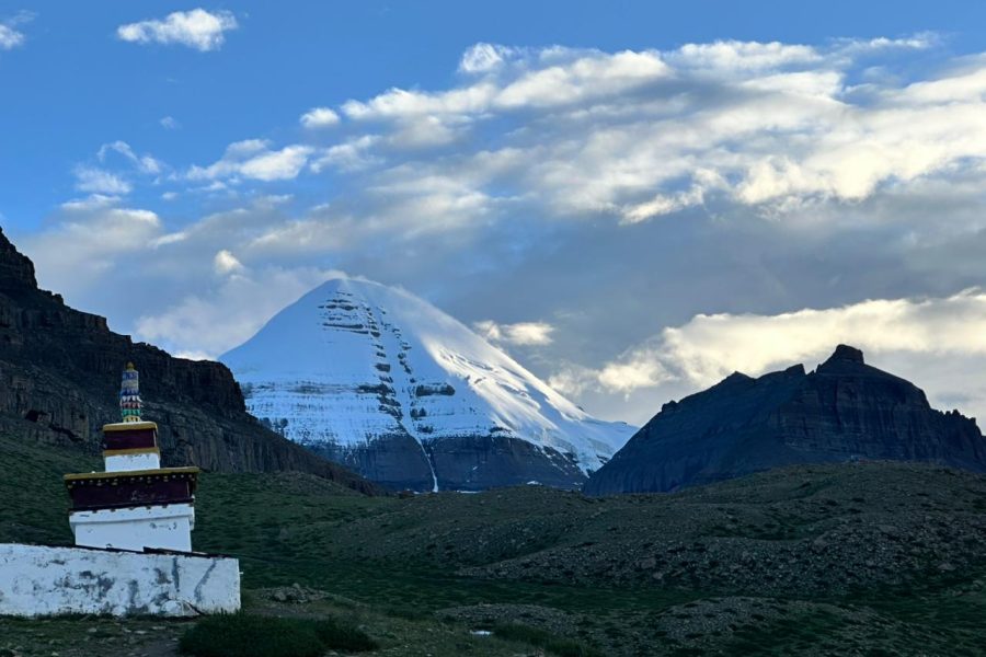 KAILASH MANASAROVAR YATRA 2026 NRI  FLY IN LHASA AND DRIVE OUT KYIRONG